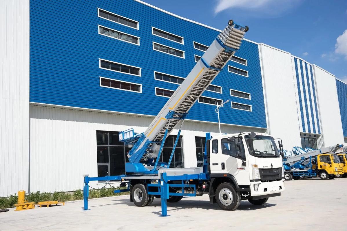 泰州海陵小型云梯车上料车租赁多少钱