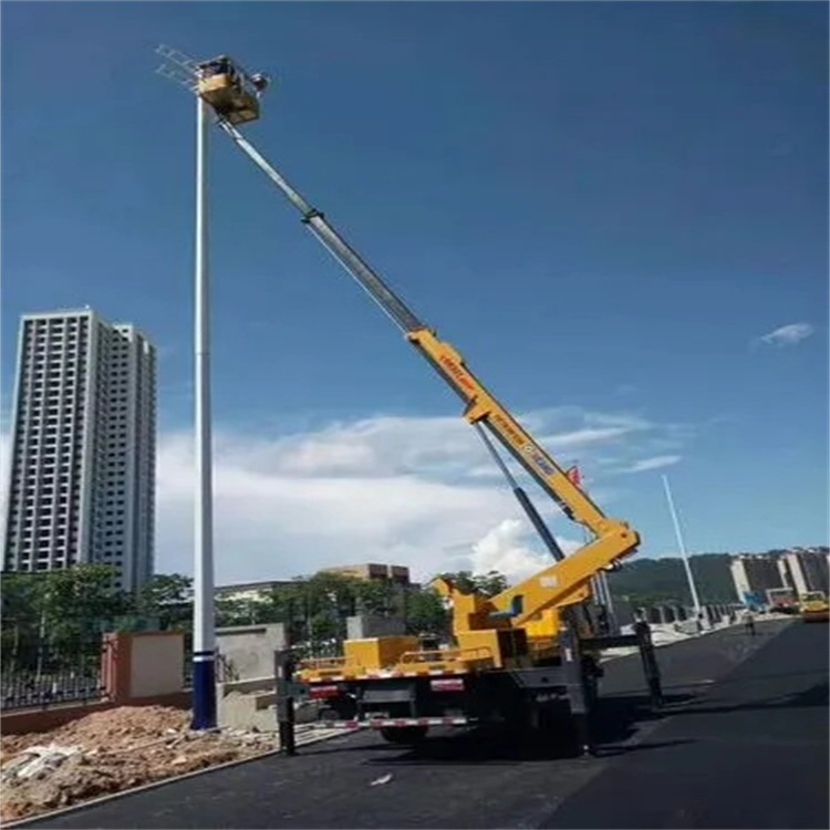 泰州海陵维修路灯的曲臂升降车出租