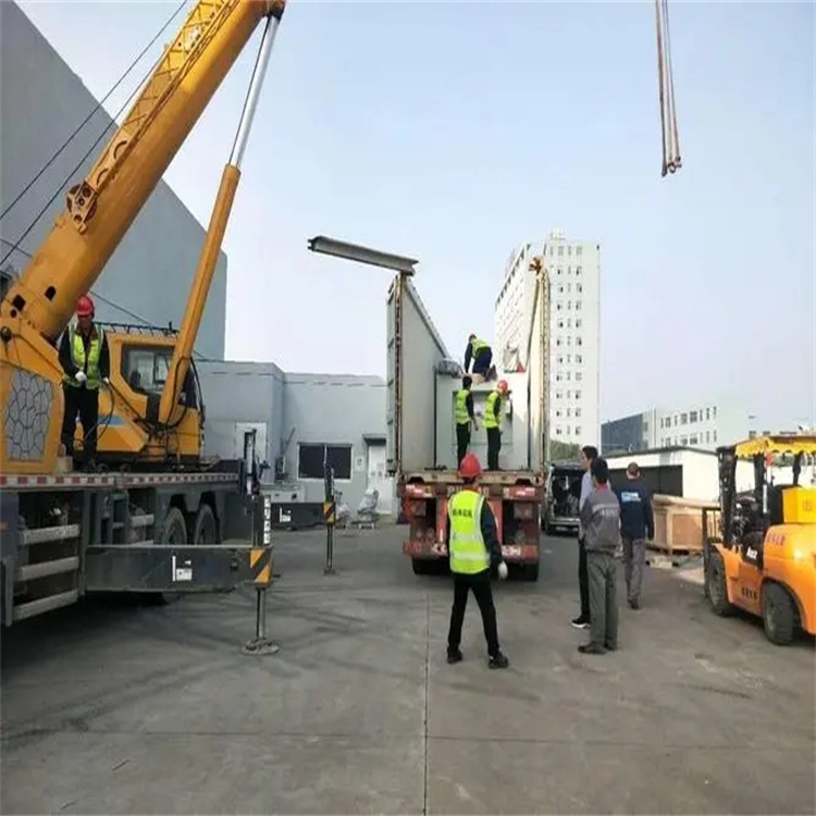 泰州海陵如何找到附近的吊车救援服务