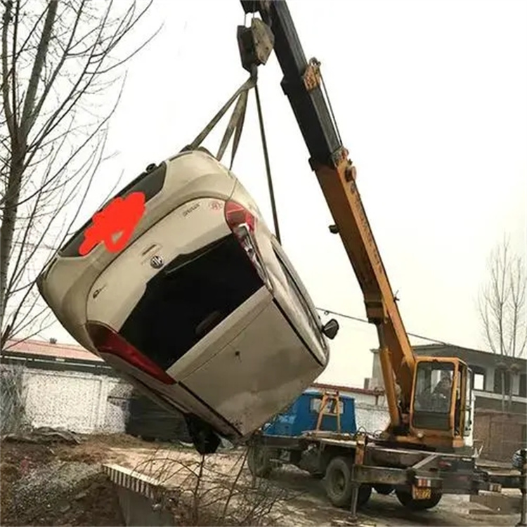 泰州海陵随时待命，吊车24小时道路救援服务全解析